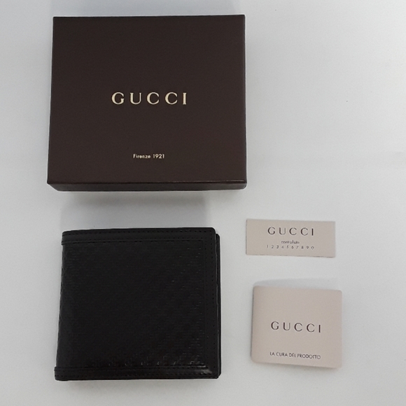 New in Box Gucci wallet for men. 237359 - Picture 1 of 8